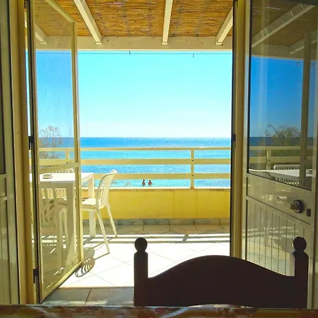 Appartement Ombrellone Su Fronte Mare *